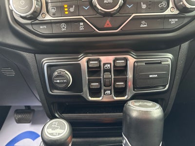 2022 Jeep Wrangler Unlimited Sahara 4x4