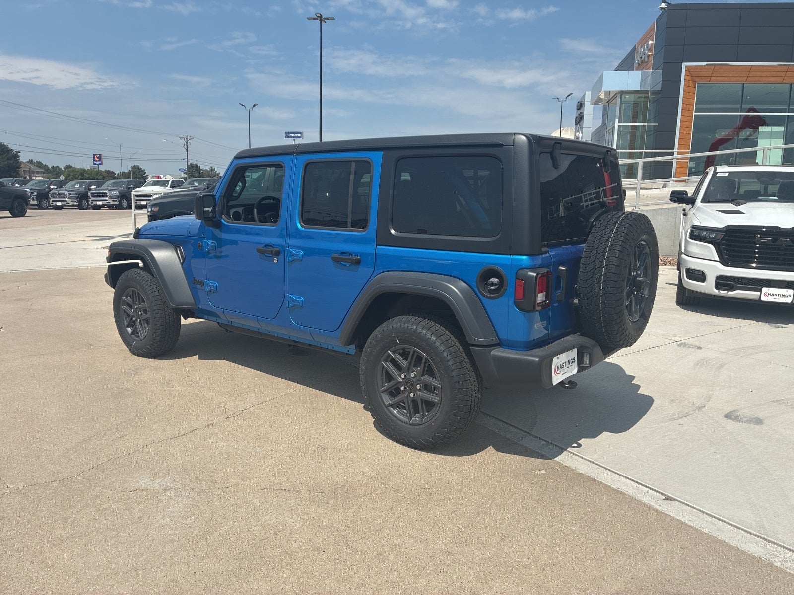 2025 Jeep Wrangler WRANGLER 4-DOOR SPORT S