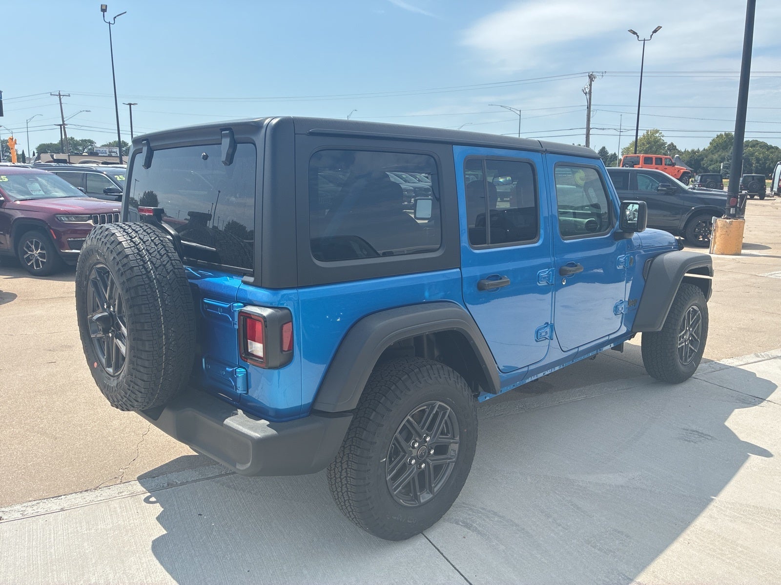 2025 Jeep Wrangler WRANGLER 4-DOOR SPORT S