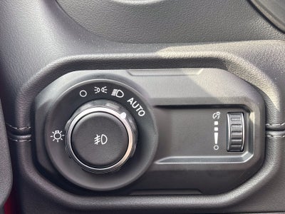 2027 Jeep Wrangler WRANGLER 4-DOOR SAHARA