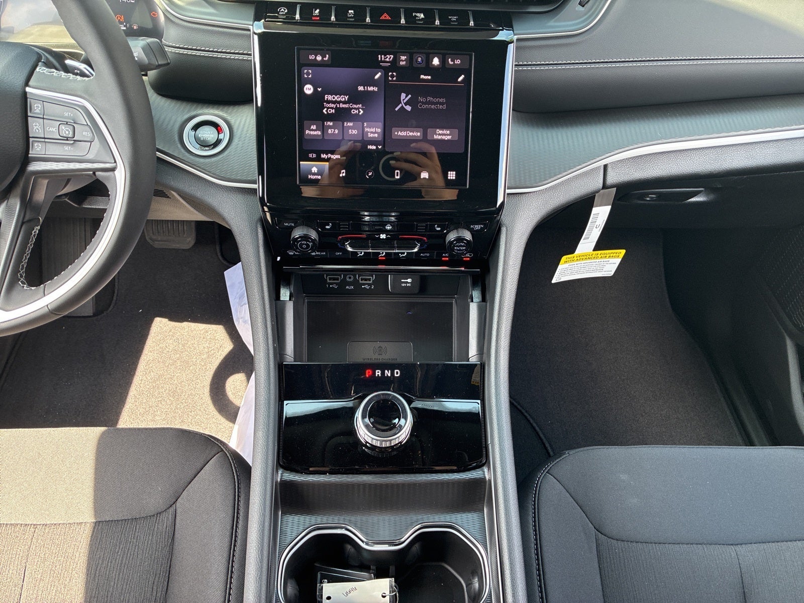 2025 Jeep Grand Cherokee GRAND CHEROKEE LAREDO X 4X4