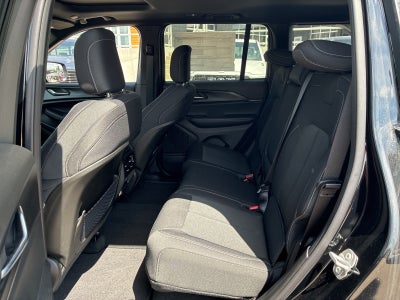 2025 Jeep Grand Cherokee GRAND CHEROKEE LAREDO X 4X4