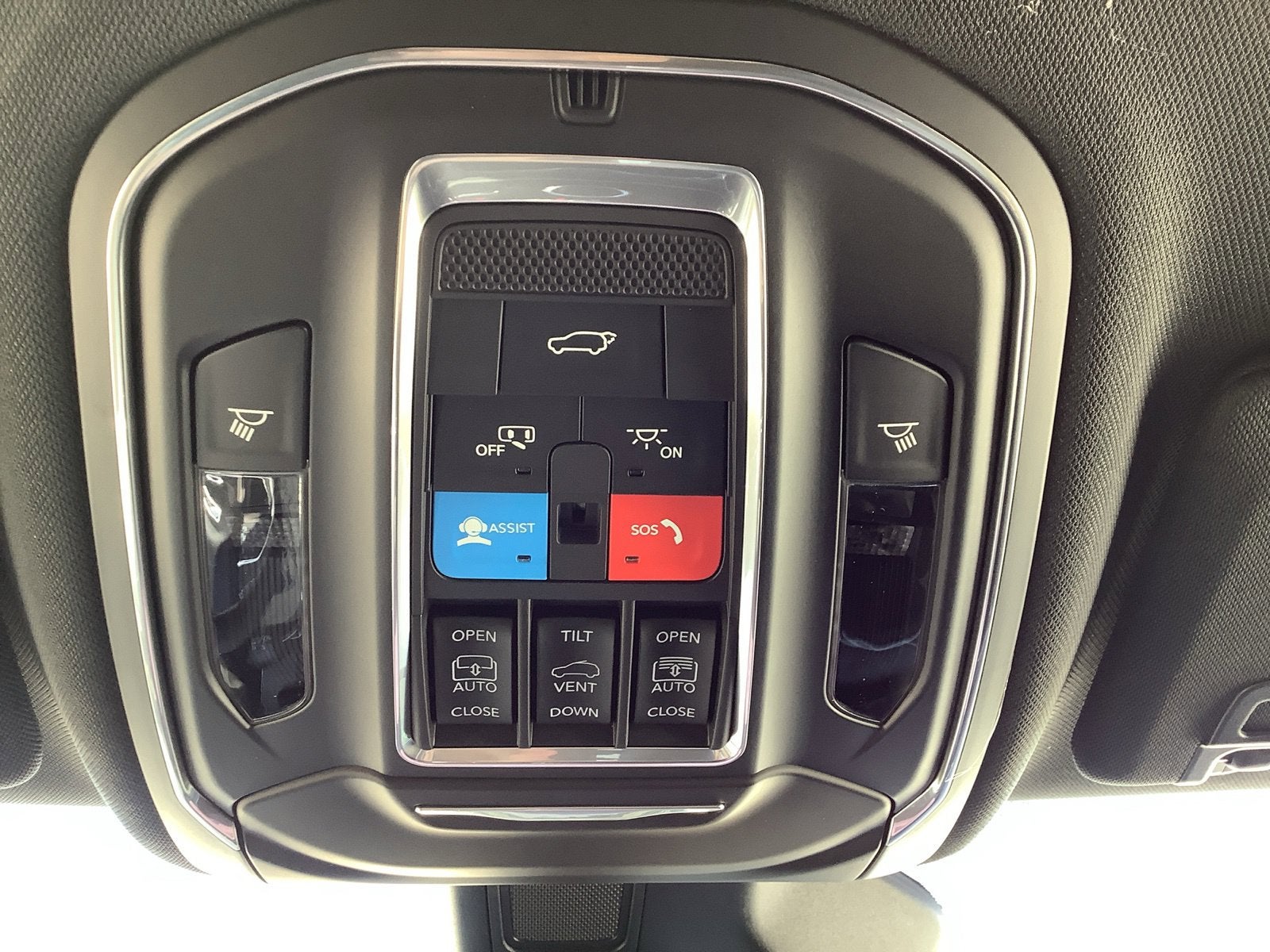 2027 Jeep Grand Cherokee GRAND CHEROKEE LIMITED RESERVE 4X4