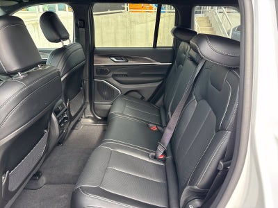 2027 Jeep Grand Cherokee GRAND CHEROKEE LIMITED RESERVE 4X4