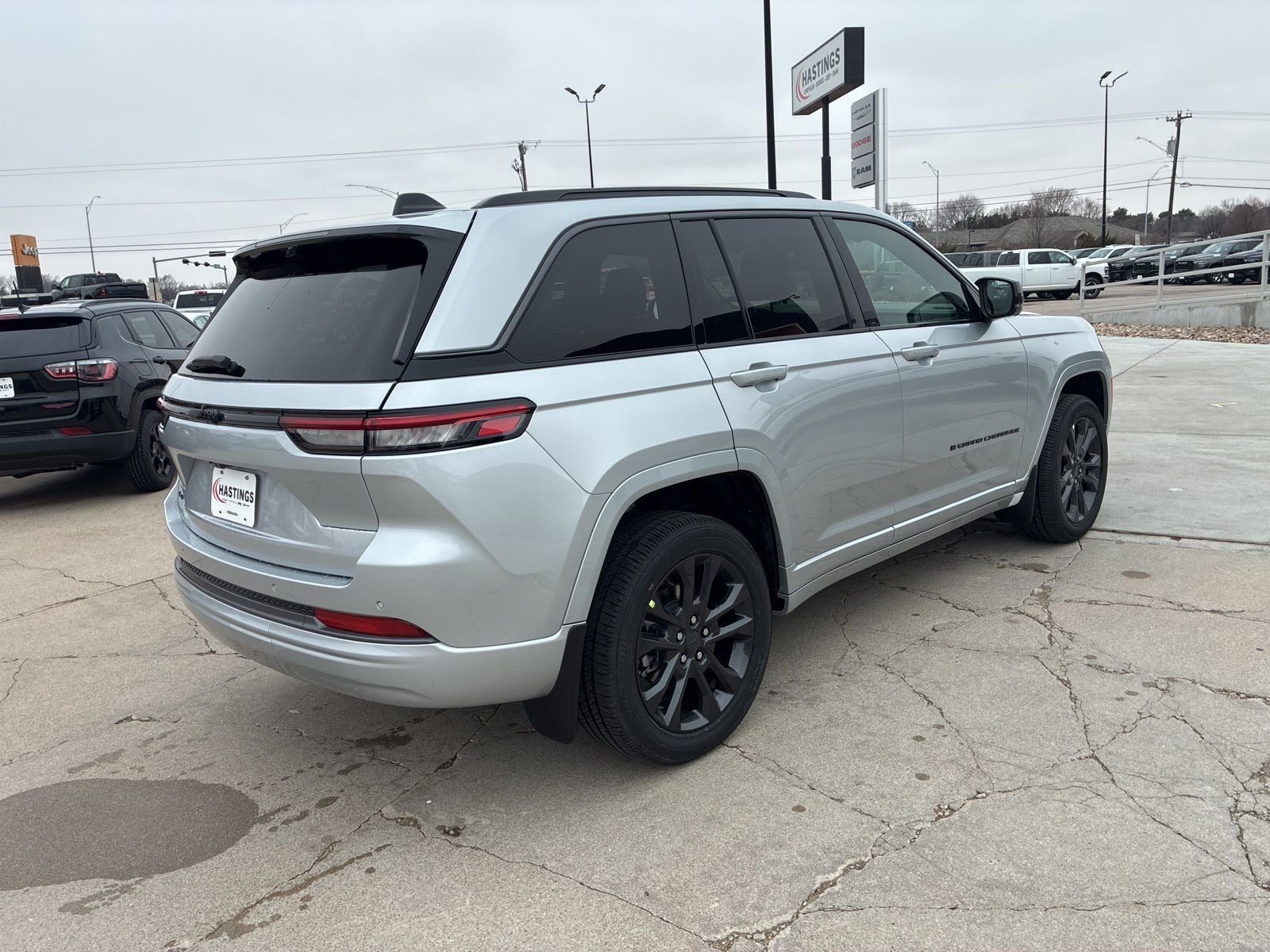 2026 Jeep Grand Cherokee GRAND CHEROKEE LIMITED RESERVE 4X4