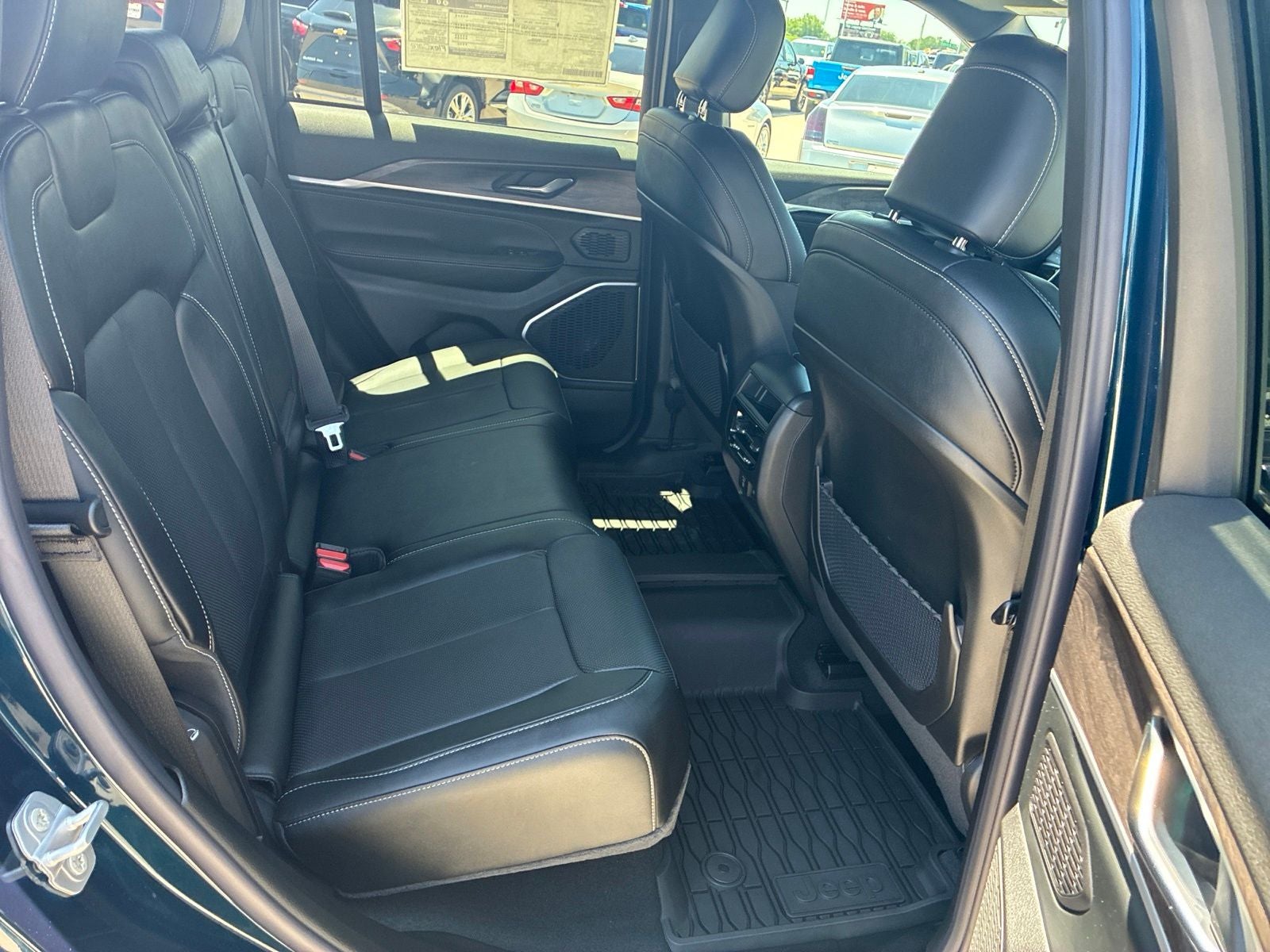 2026 Jeep Grand Cherokee GRAND CHEROKEE LIMITED RESERVE 4X4