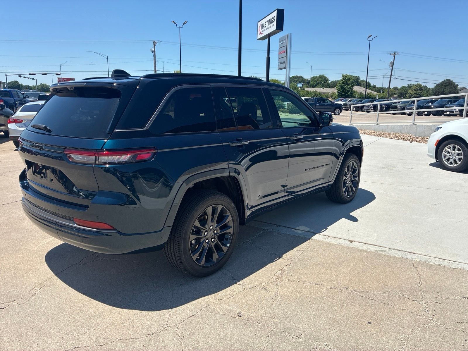 2026 Jeep Grand Cherokee GRAND CHEROKEE LIMITED RESERVE 4X4