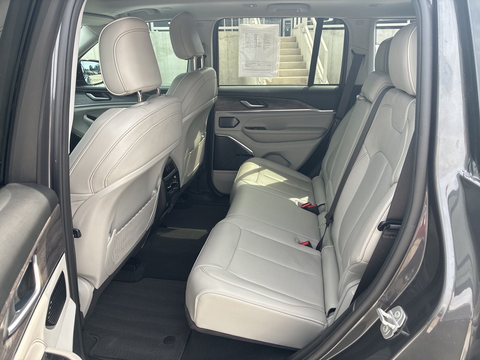 2022 Jeep Grand Cherokee Overland 4x4