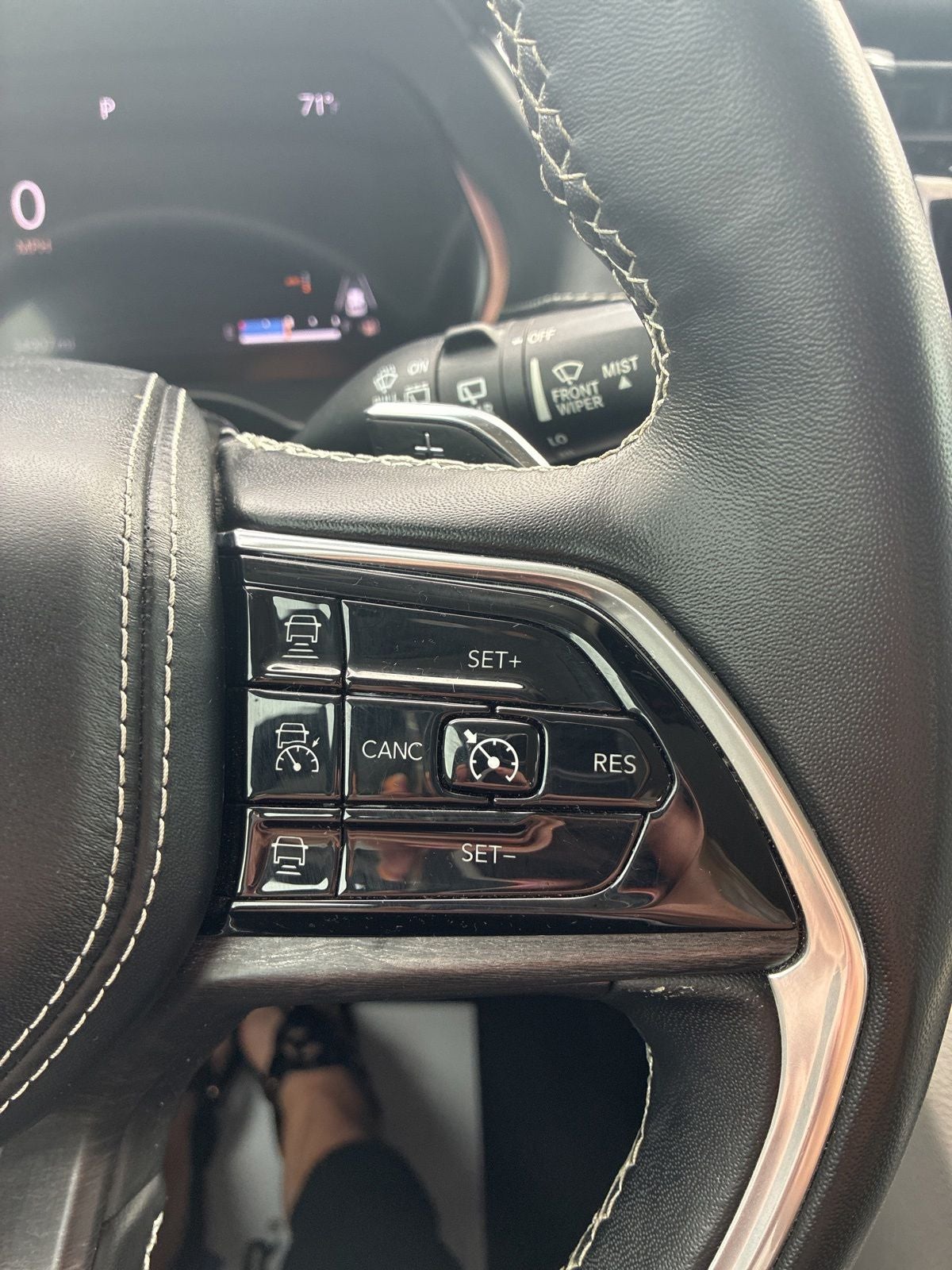 2022 Jeep Grand Cherokee Overland 4x4