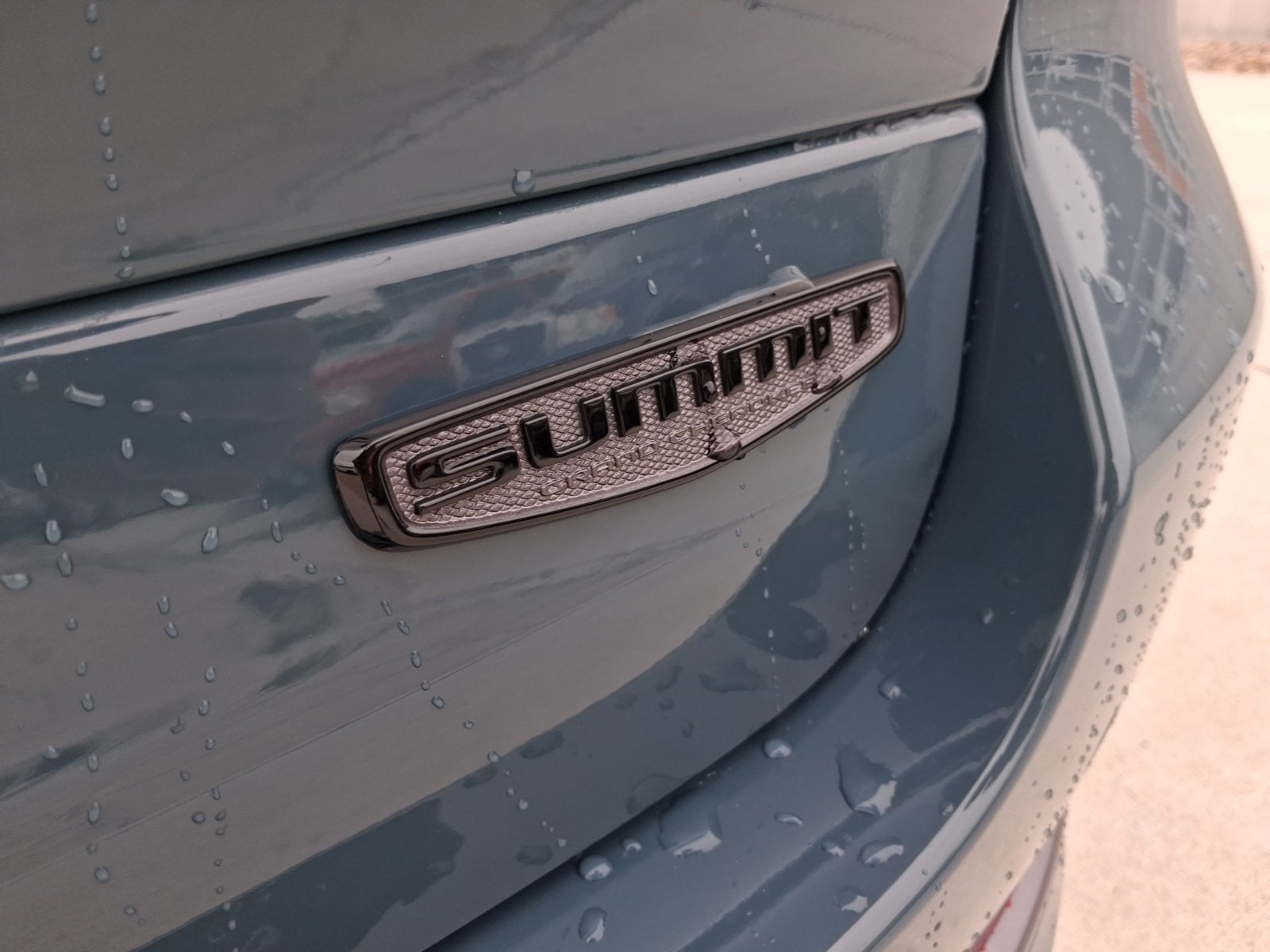 2027 Jeep Grand Cherokee GRAND CHEROKEE SUMMIT 4X4