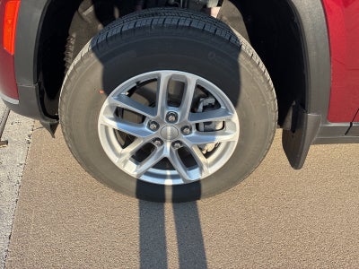 2024 Jeep Grand Cherokee L Laredo X 4x4