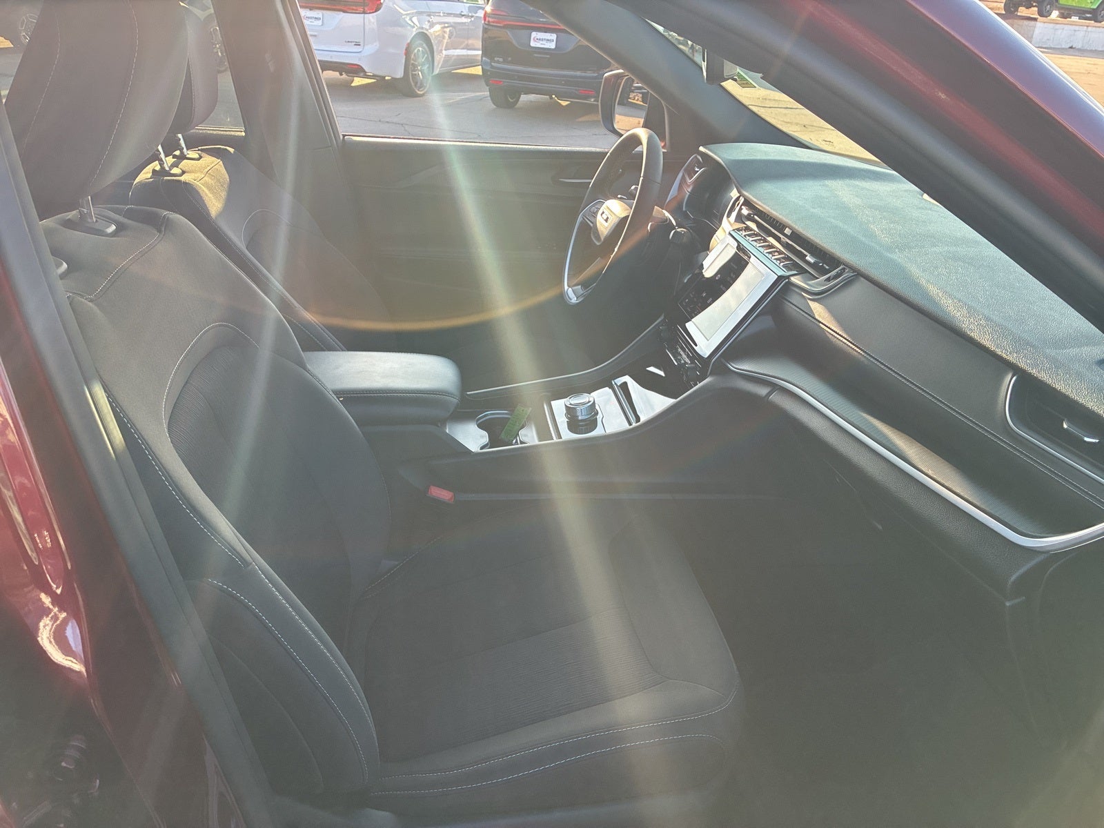 2024 Jeep Grand Cherokee L Laredo X 4x4