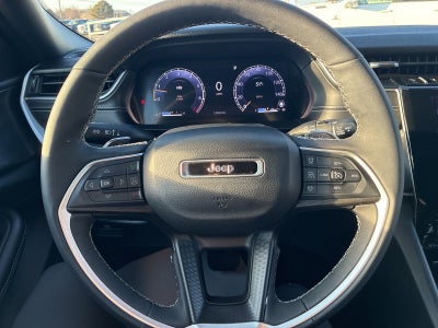 2024 Jeep Grand Cherokee L Laredo X 4x4