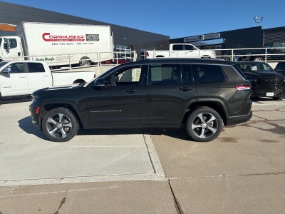 2023 Jeep Grand Cherokee L Limited 4x4