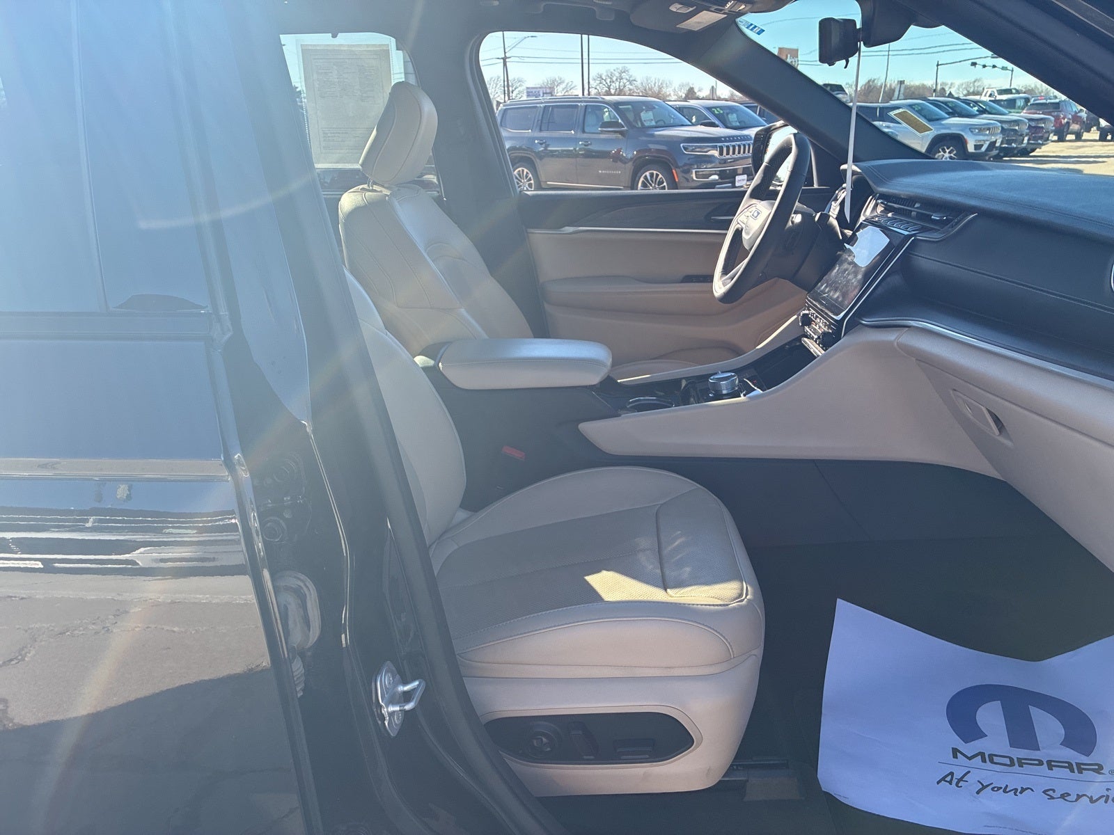 2023 Jeep Grand Cherokee L Limited 4x4