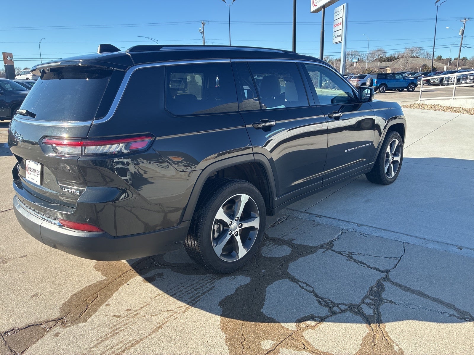 2023 Jeep Grand Cherokee L Limited 4x4