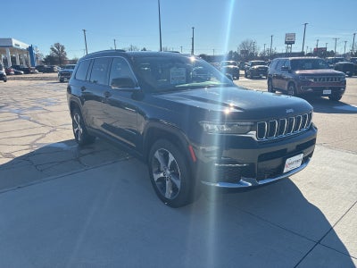2023 Jeep Grand Cherokee L Limited 4x4