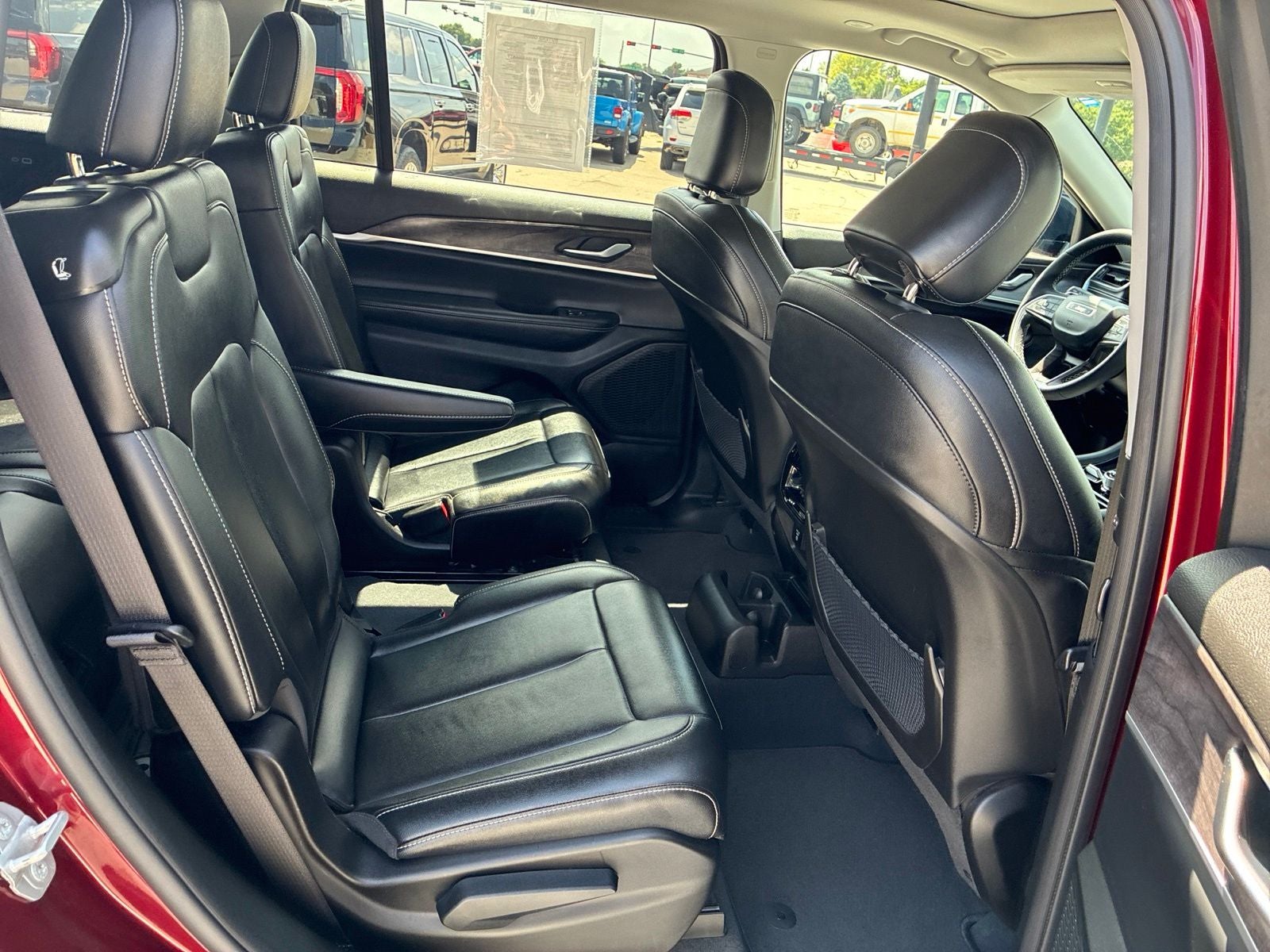 2023 Jeep Grand Cherokee L Limited 4x4