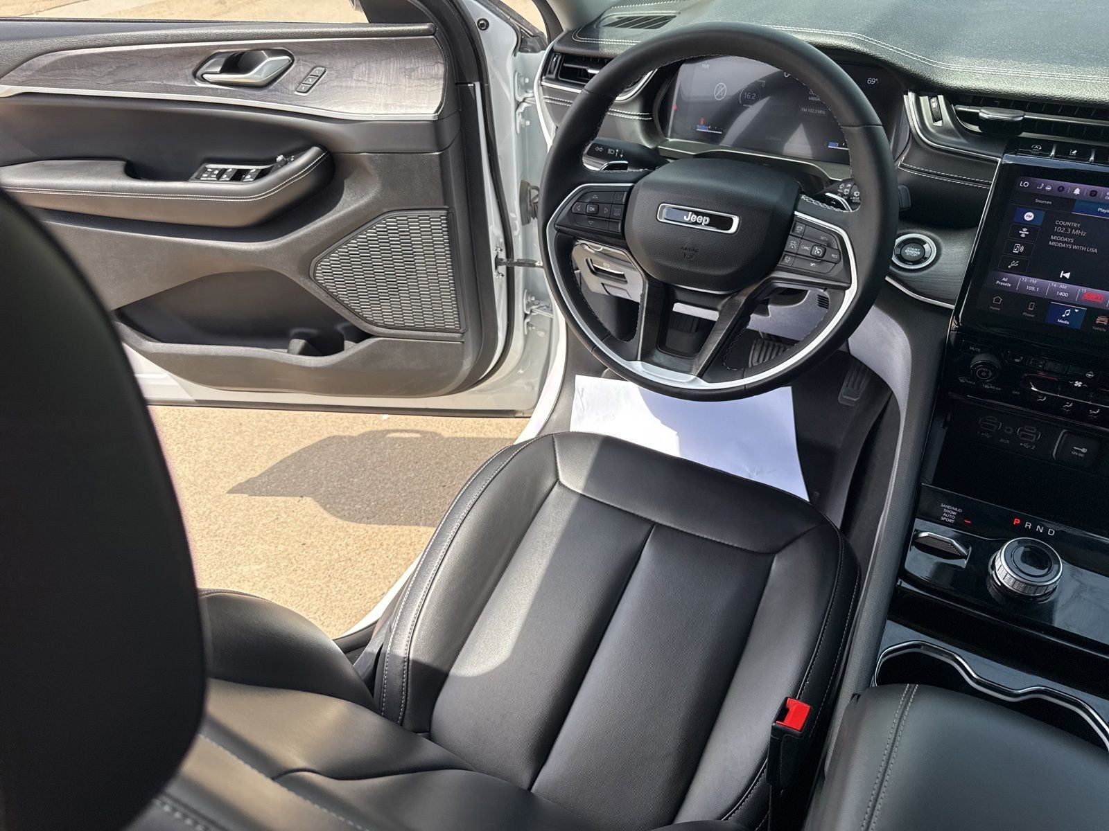 2023 Jeep Grand Cherokee L Limited 4x4