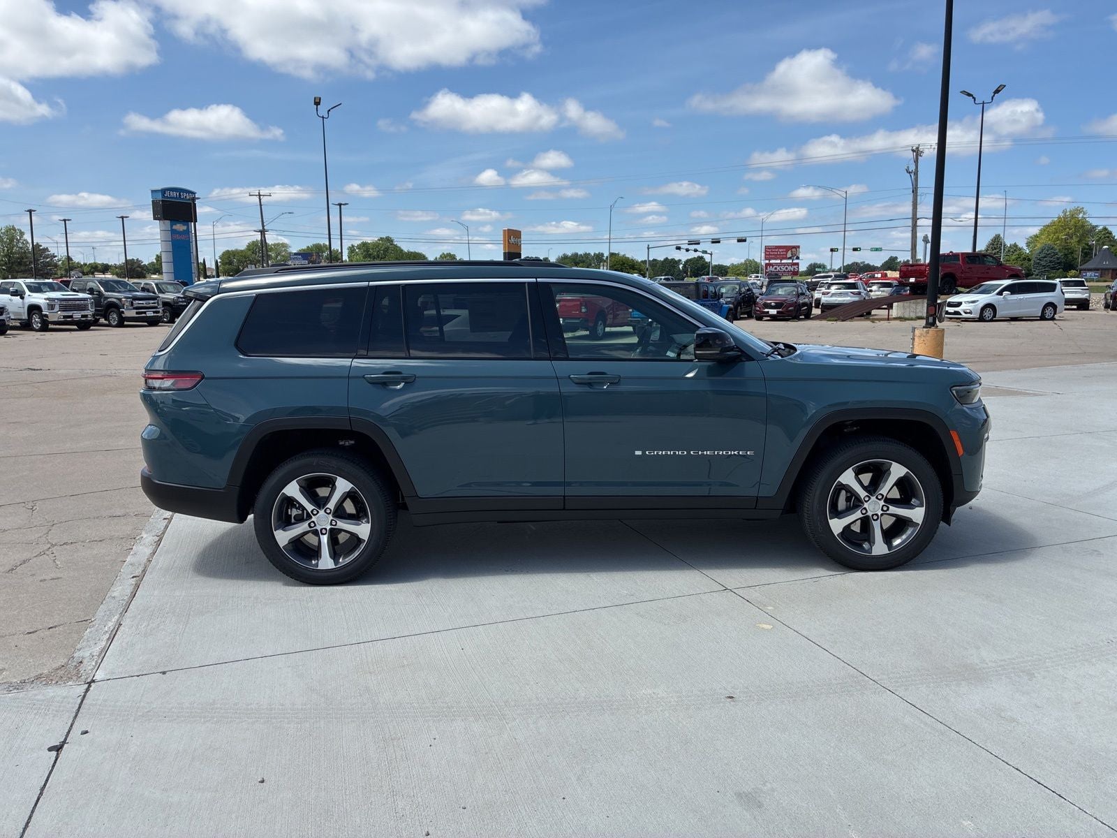 2026 Jeep Grand Cherokee GRAND CHEROKEE L LIMITED 4X4