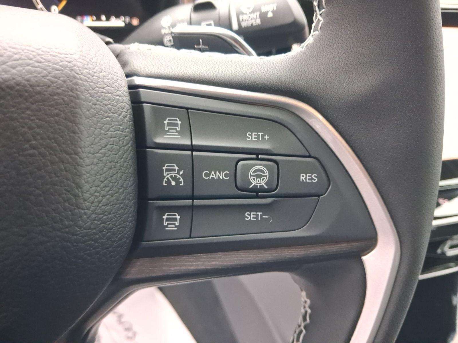 2027 Jeep Grand Cherokee GRAND CHEROKEE L LIMITED RESERVE 4X4