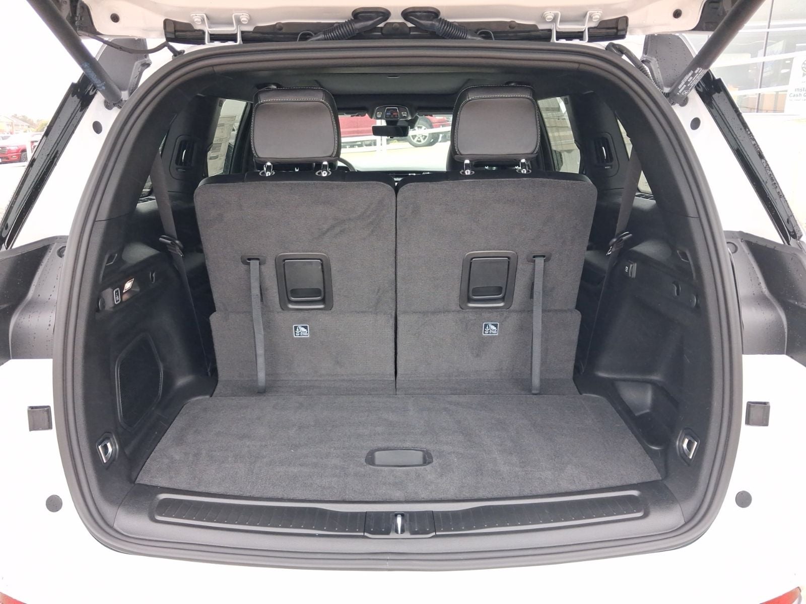 2027 Jeep Grand Cherokee GRAND CHEROKEE L LIMITED RESERVE 4X4