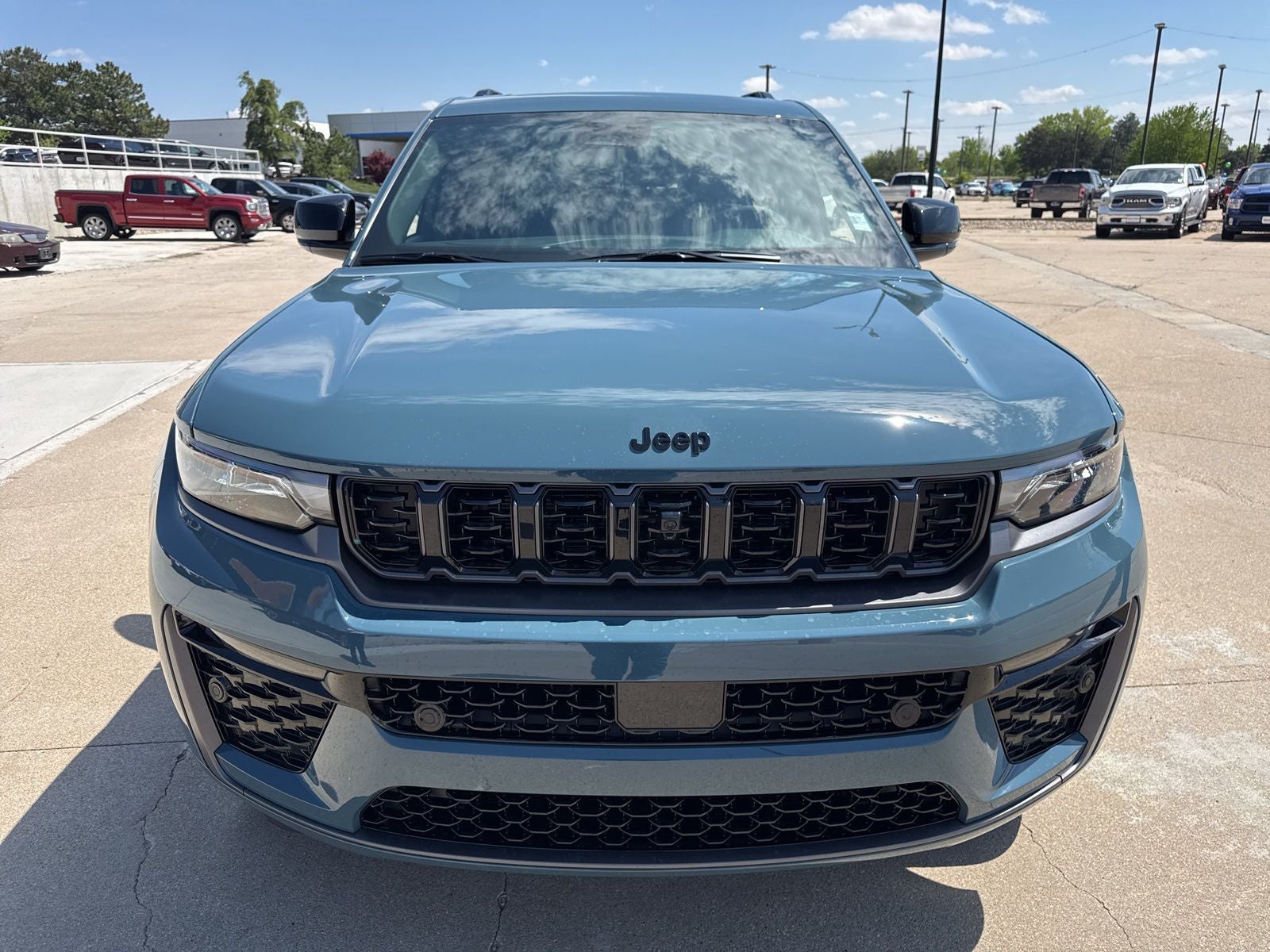 2026 Jeep Grand Cherokee GRAND CHEROKEE L LIMITED RESERVE 4X4