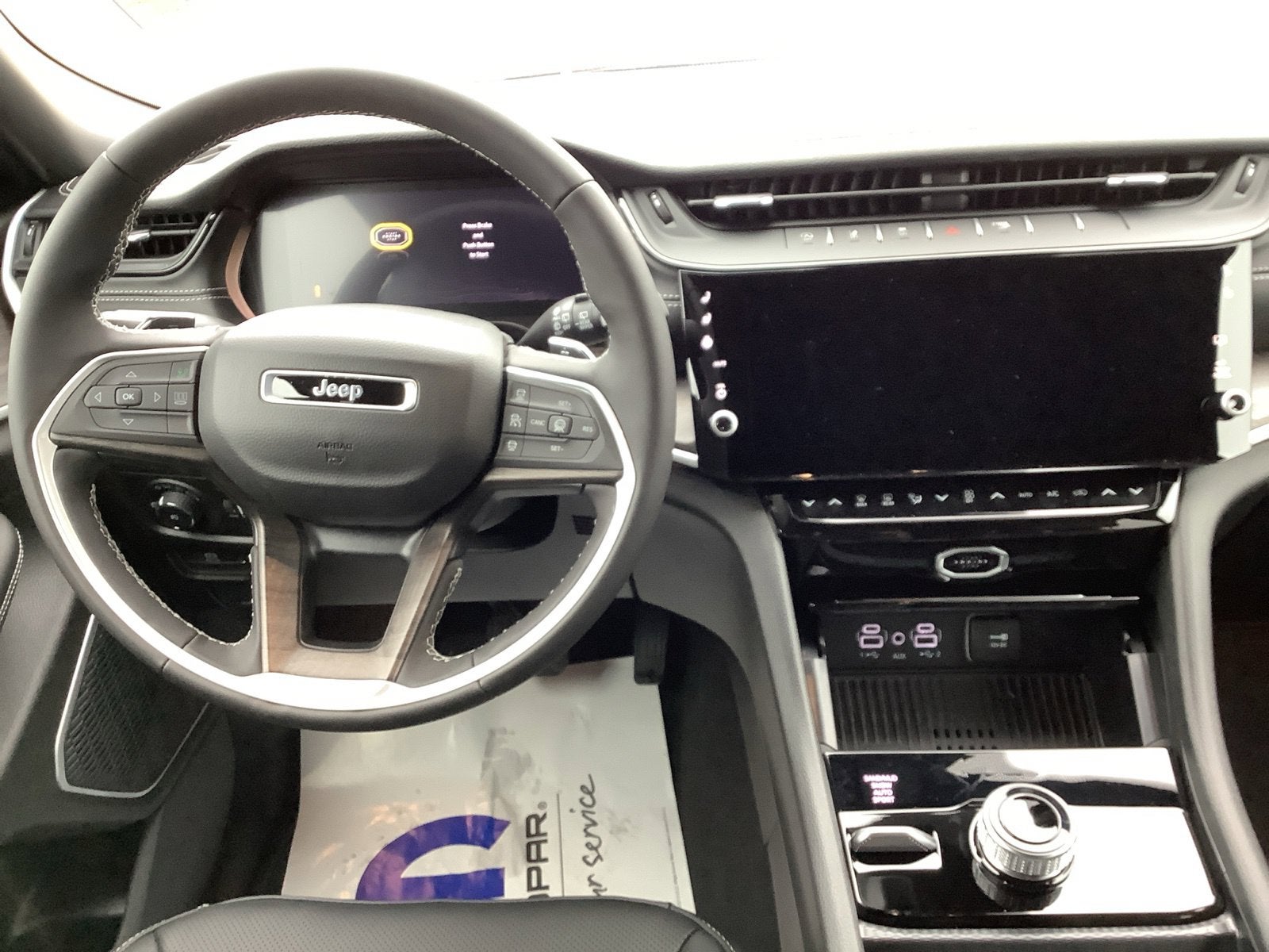 2027 Jeep Grand Cherokee GRAND CHEROKEE L LIMITED RESERVE 4X4