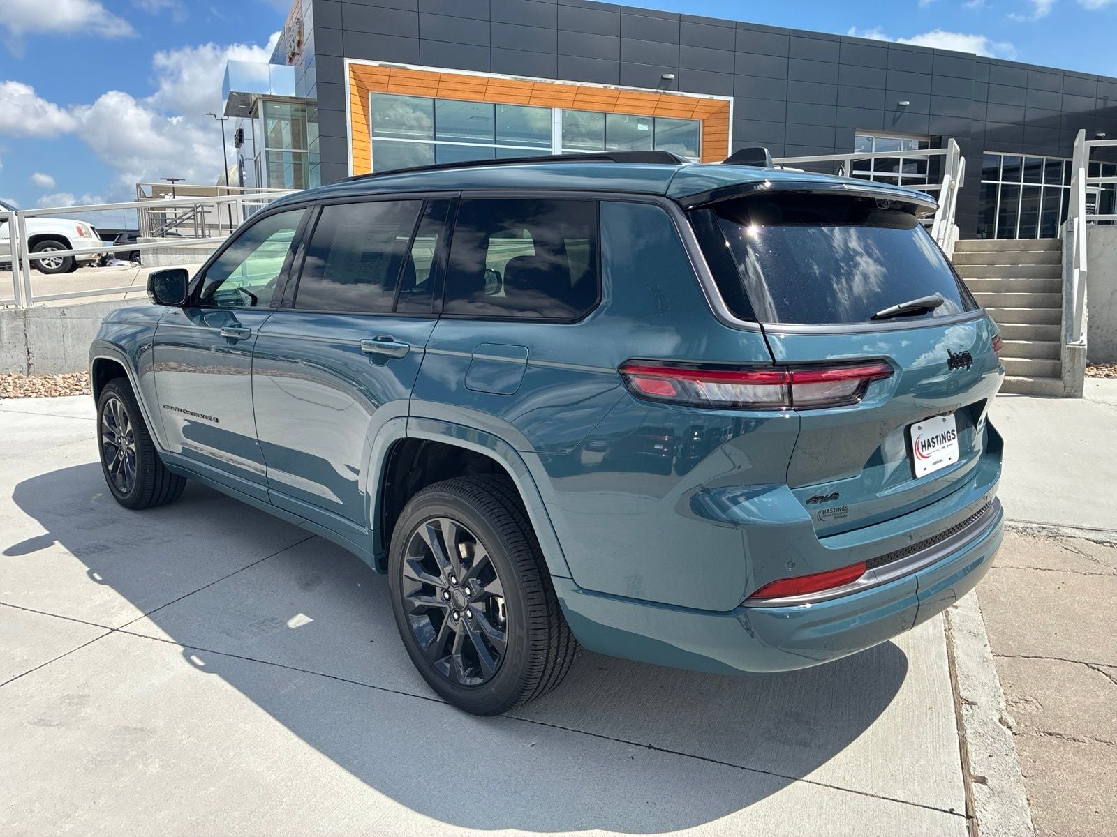 2026 Jeep Grand Cherokee GRAND CHEROKEE L LIMITED RESERVE 4X4