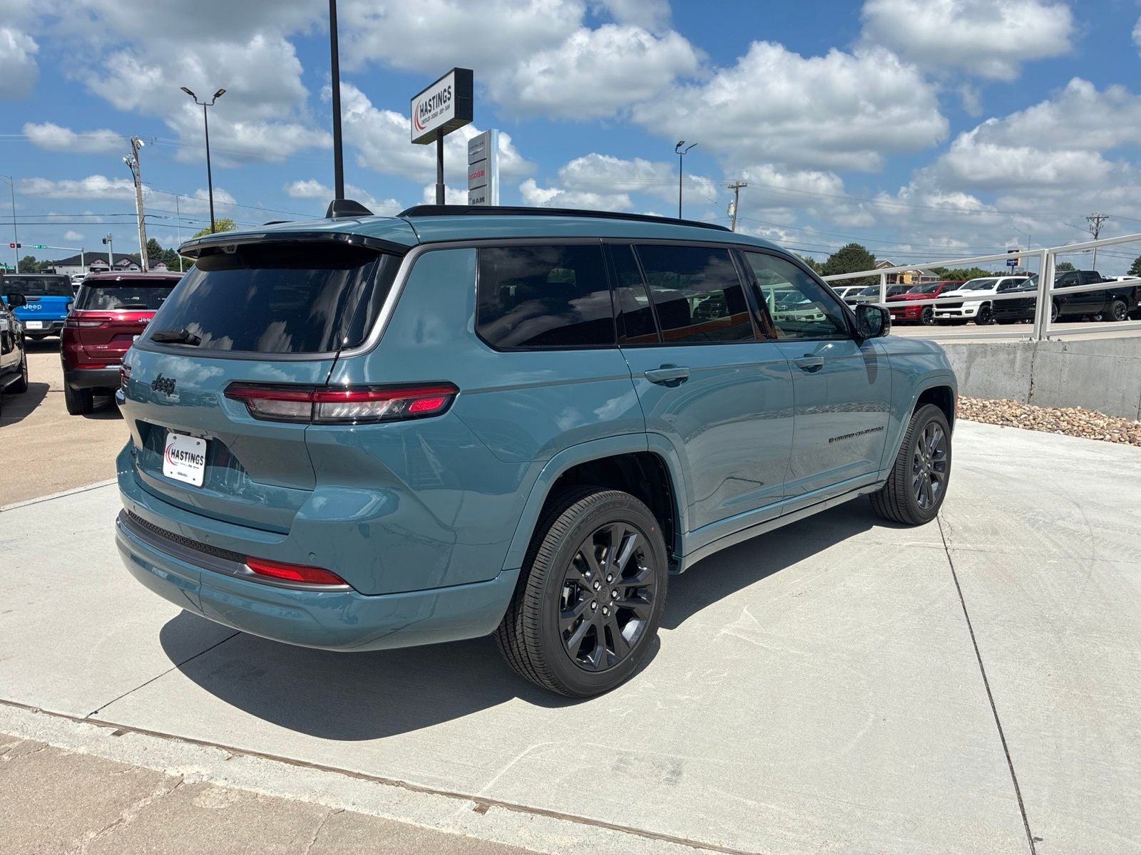 2026 Jeep Grand Cherokee GRAND CHEROKEE L LIMITED RESERVE 4X4