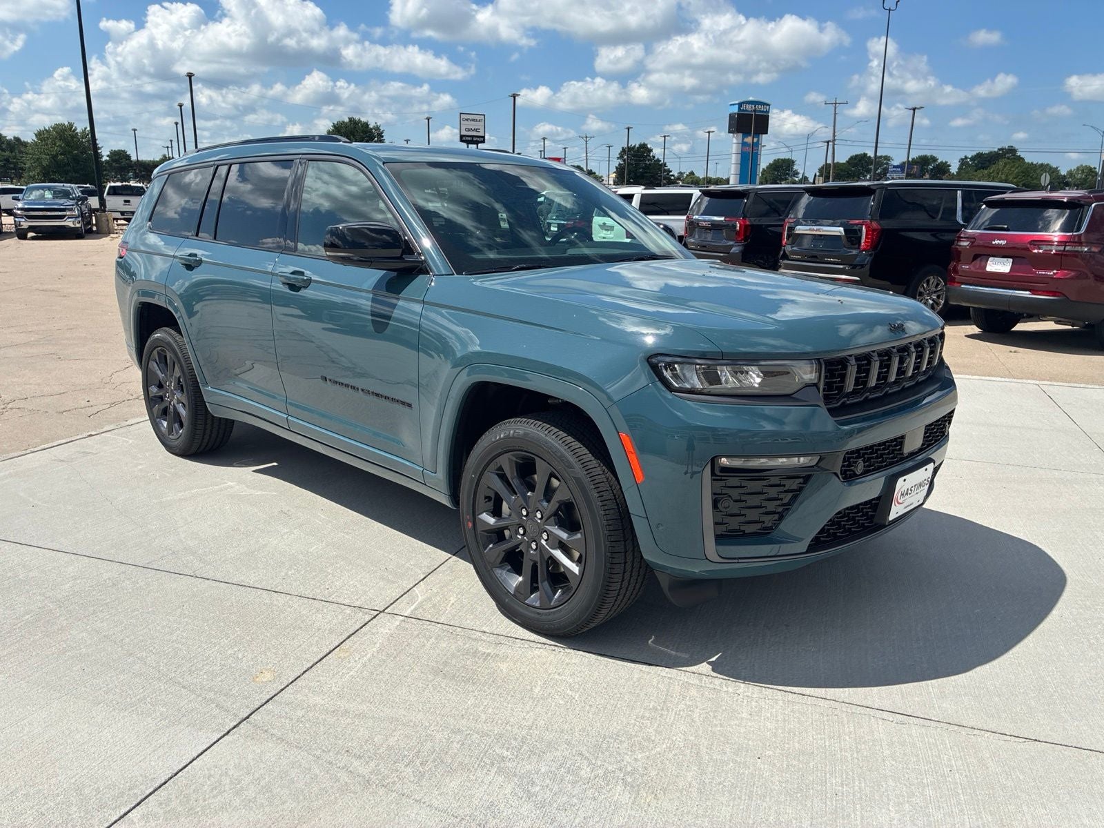2026 Jeep Grand Cherokee GRAND CHEROKEE L LIMITED RESERVE 4X4