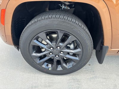 2026 Jeep Grand Cherokee GRAND CHEROKEE L LIMITED RESERVE 4X4