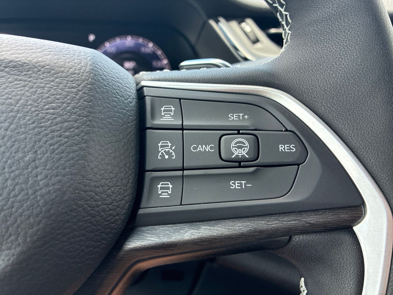 2026 Jeep Grand Cherokee GRAND CHEROKEE L LIMITED RESERVE 4X4