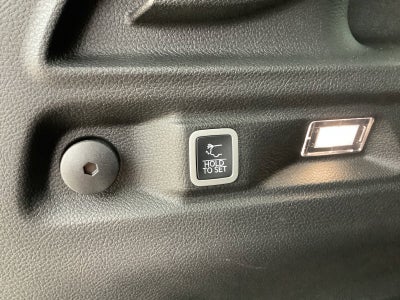 2027 Jeep Grand Cherokee GRAND CHEROKEE L LIMITED RESERVE 4X4