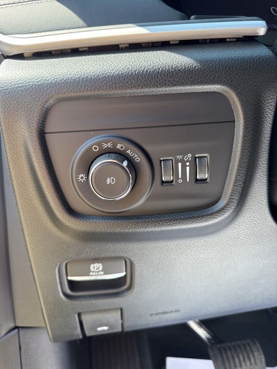 2026 Jeep Grand Cherokee GRAND CHEROKEE L LIMITED RESERVE 4X4