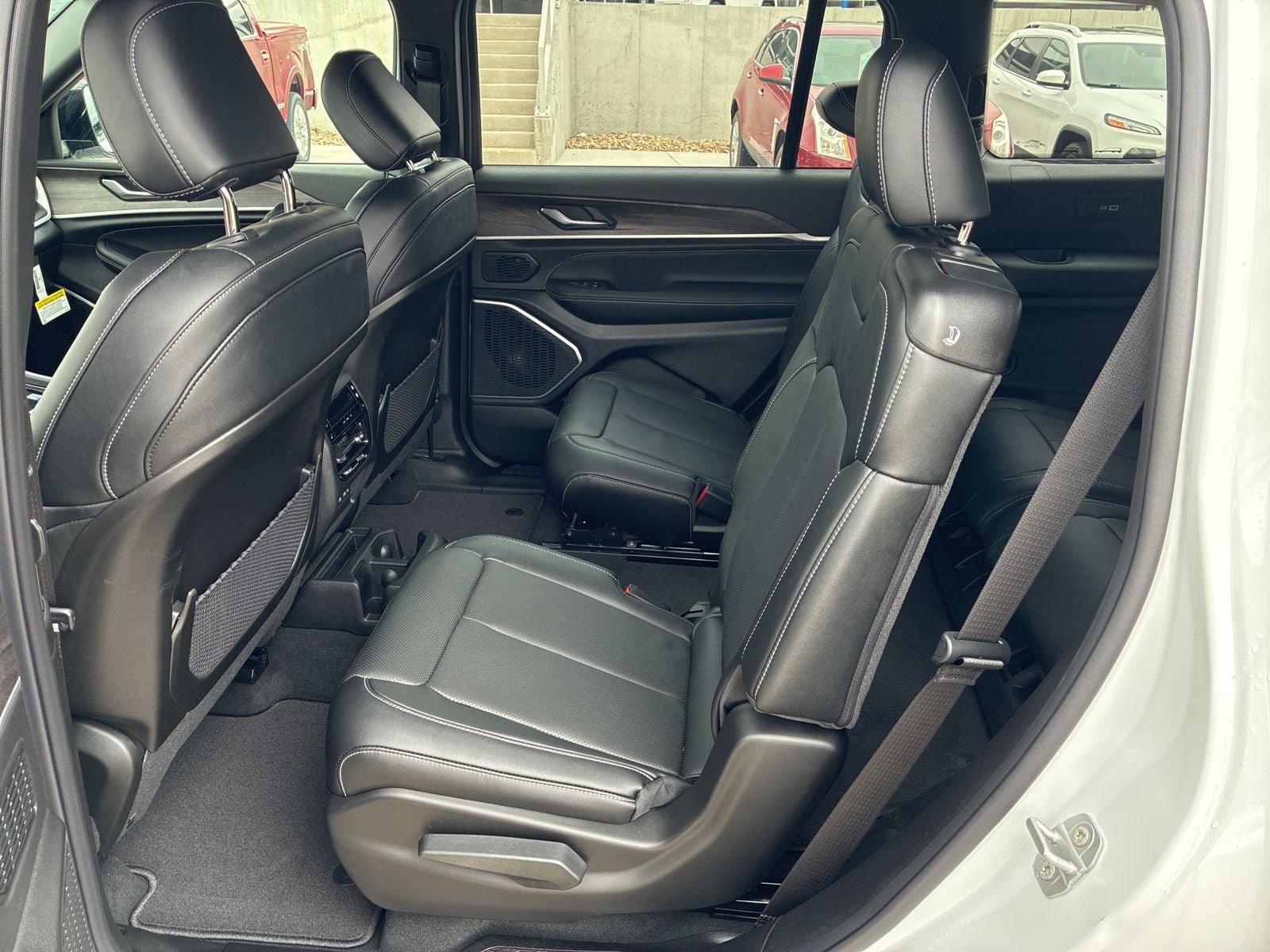 2026 Jeep Grand Cherokee GRAND CHEROKEE L LIMITED RESERVE 4X4