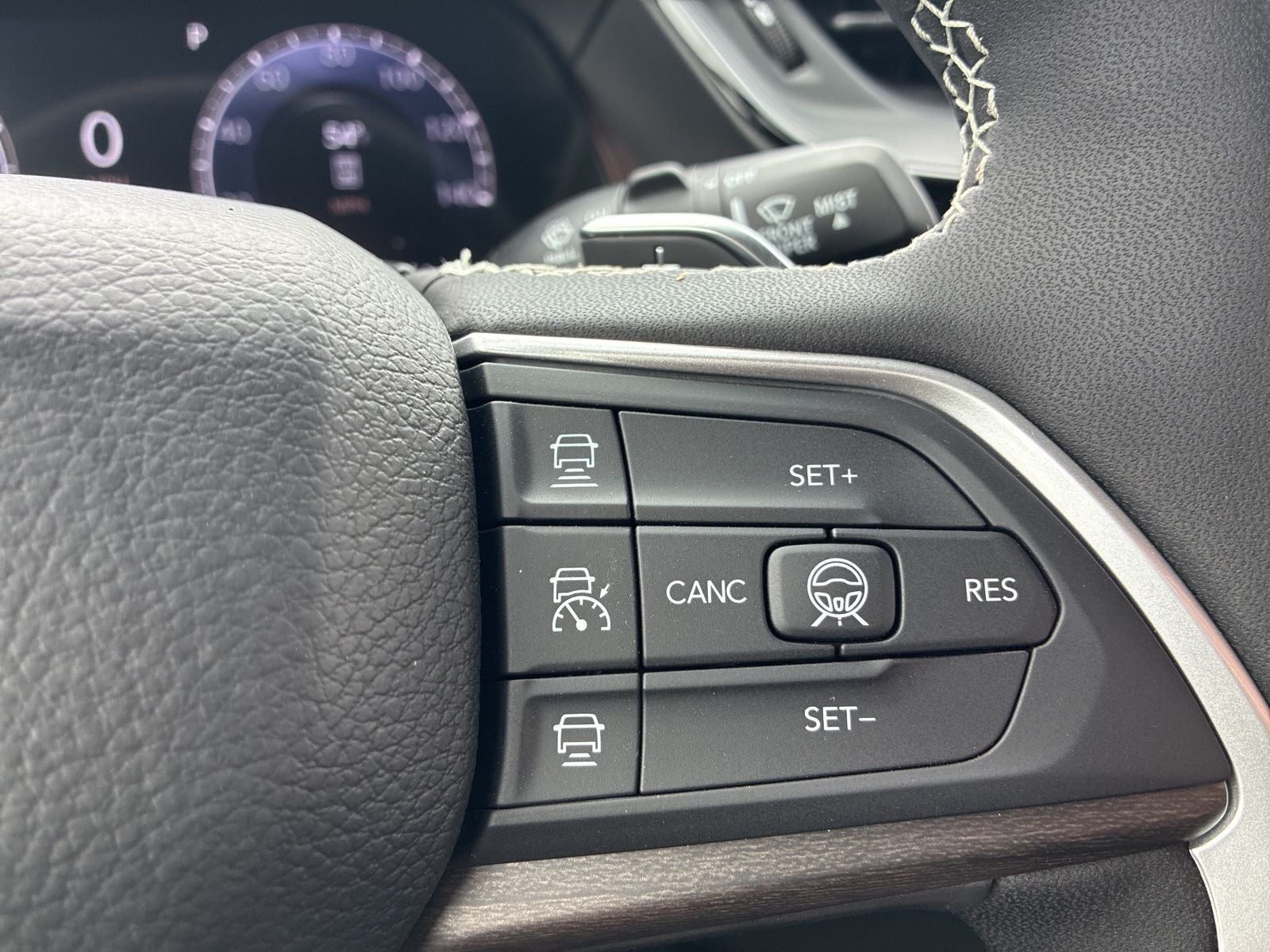 2026 Jeep Grand Cherokee GRAND CHEROKEE L LIMITED RESERVE 4X4