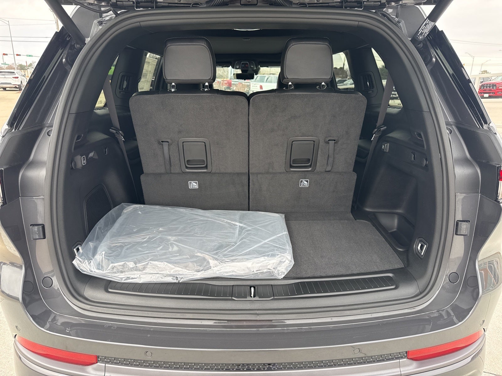 2026 Jeep Grand Cherokee GRAND CHEROKEE L LIMITED RESERVE 4X4