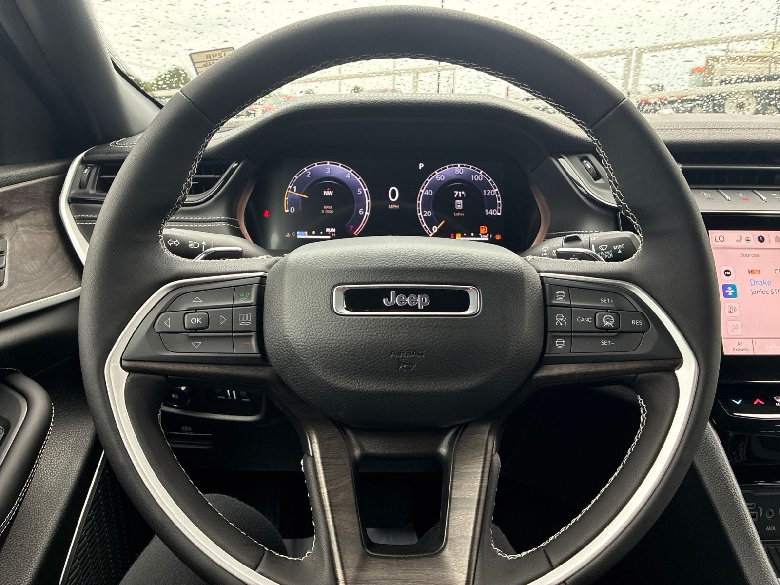 2026 Jeep Grand Cherokee GRAND CHEROKEE L LIMITED RESERVE 4X4
