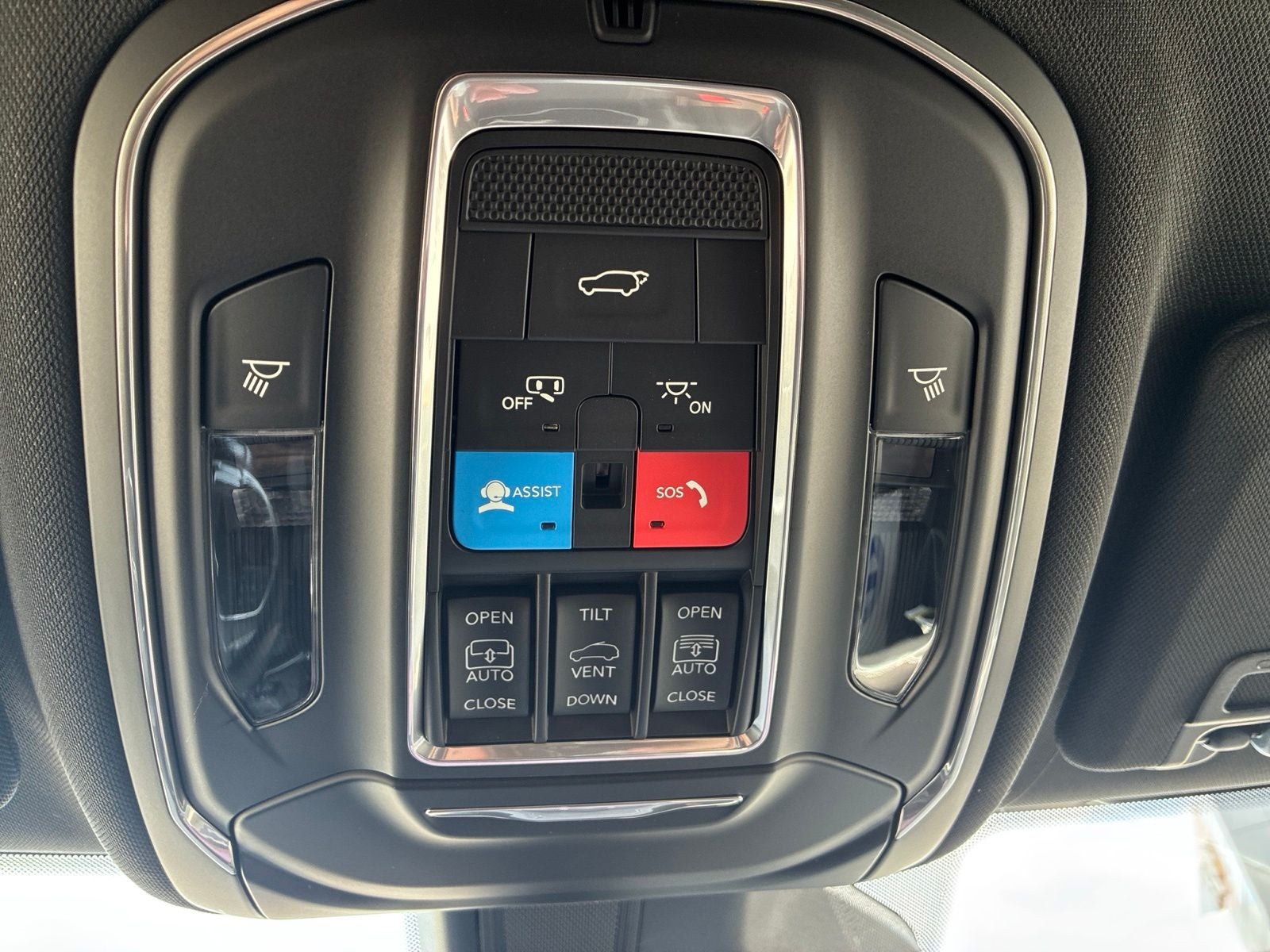 2026 Jeep Grand Cherokee GRAND CHEROKEE L LIMITED RESERVE 4X4