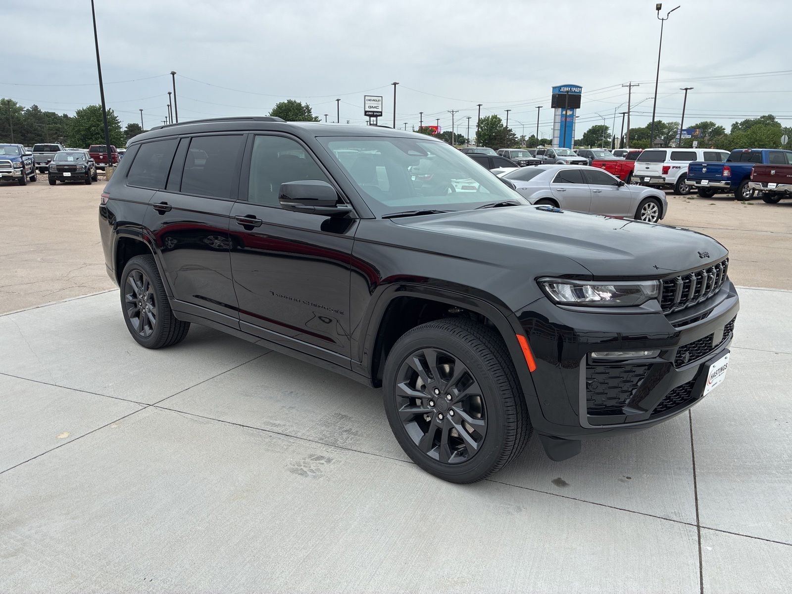 2026 Jeep Grand Cherokee GRAND CHEROKEE L LIMITED RESERVE 4X4