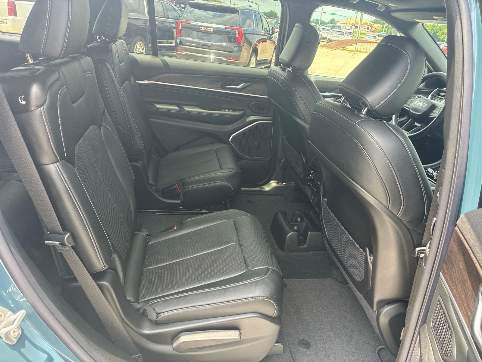 2026 Jeep Grand Cherokee GRAND CHEROKEE L LIMITED RESERVE 4X4