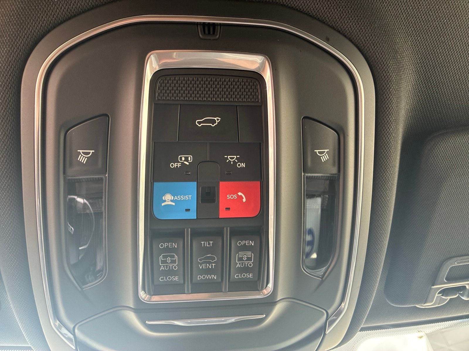 2026 Jeep Grand Cherokee GRAND CHEROKEE L LIMITED RESERVE 4X4