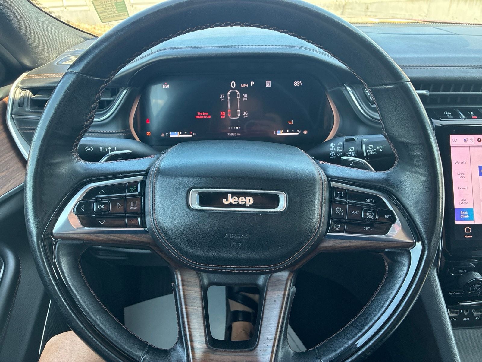 2022 Jeep Grand Cherokee L Summit 4x4