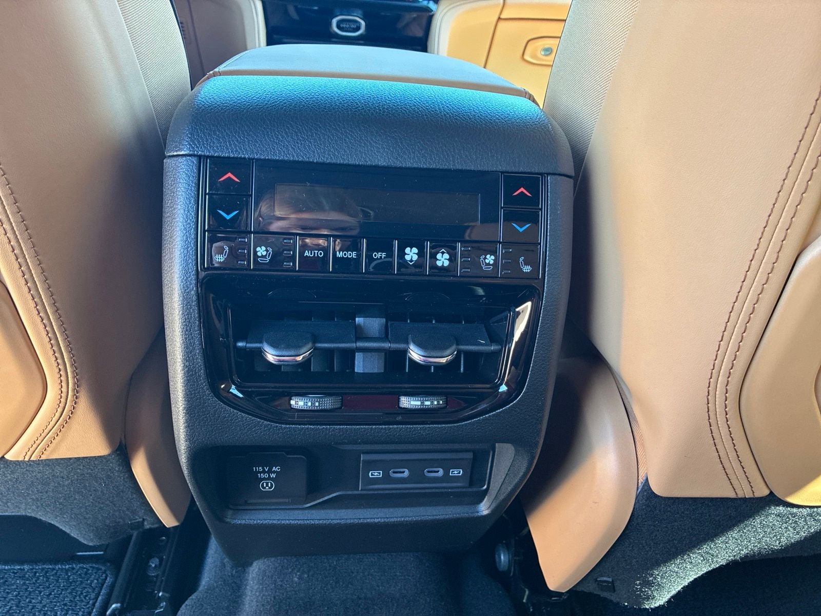 2026 Jeep Grand Cherokee GRAND CHEROKEE L SUMMIT 4X4