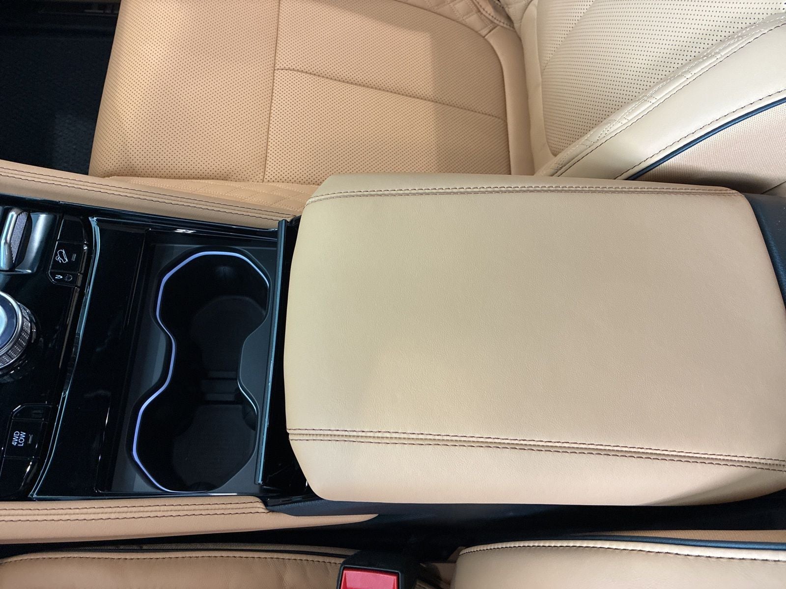 2026 Jeep Grand Cherokee GRAND CHEROKEE L SUMMIT 4X4