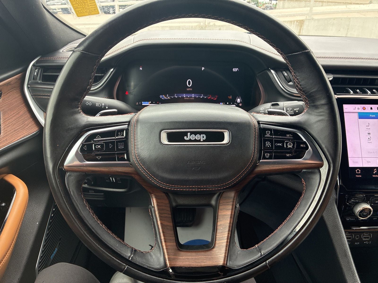 2022 Jeep Grand Cherokee L Summit 4x4