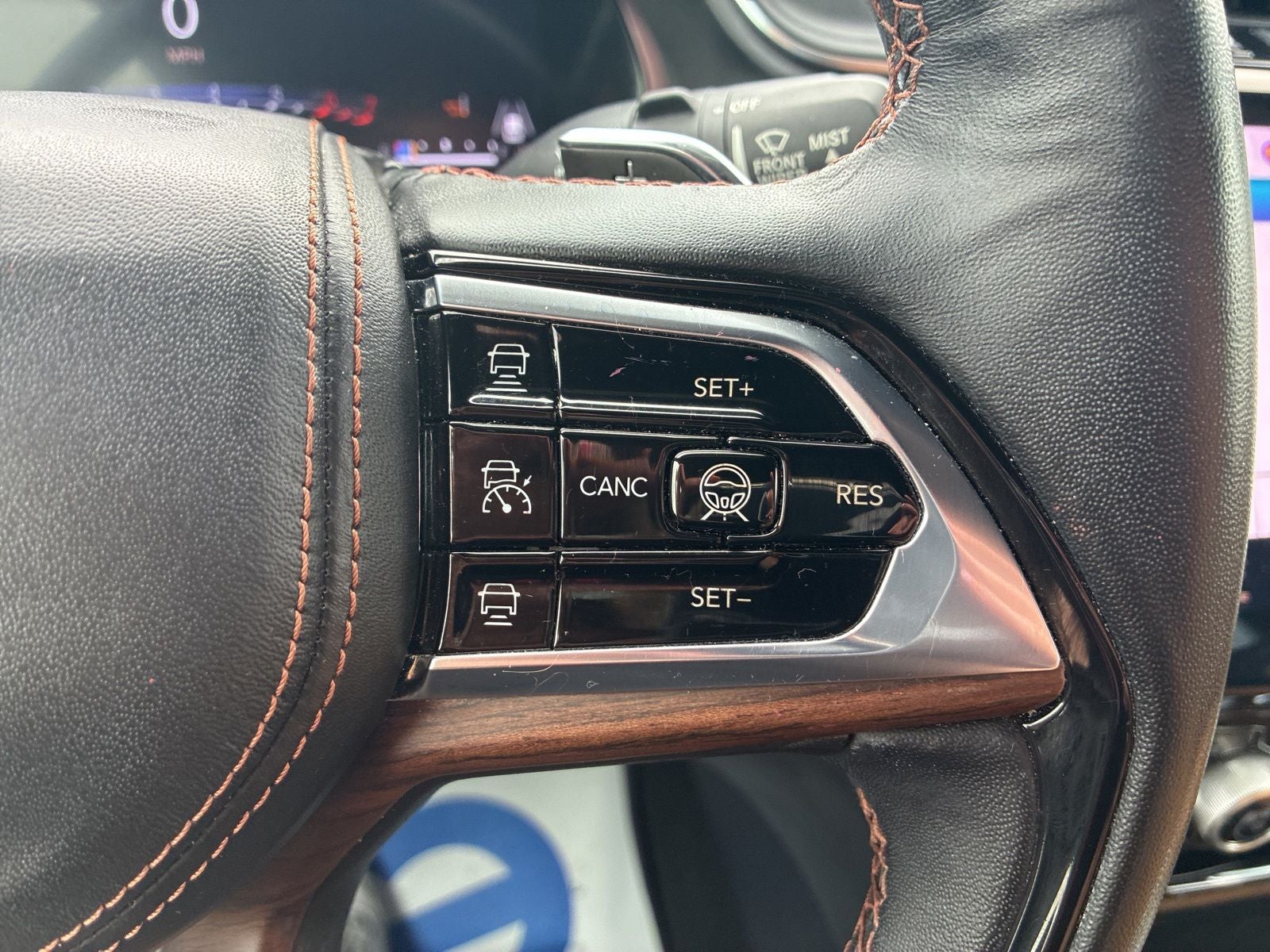 2022 Jeep Grand Cherokee L Summit 4x4