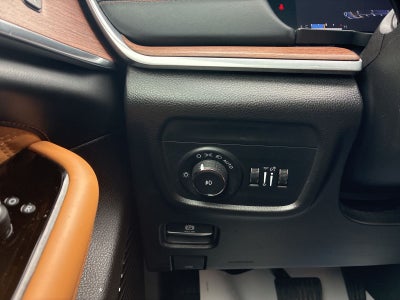 2022 Jeep Grand Cherokee L Summit 4x4