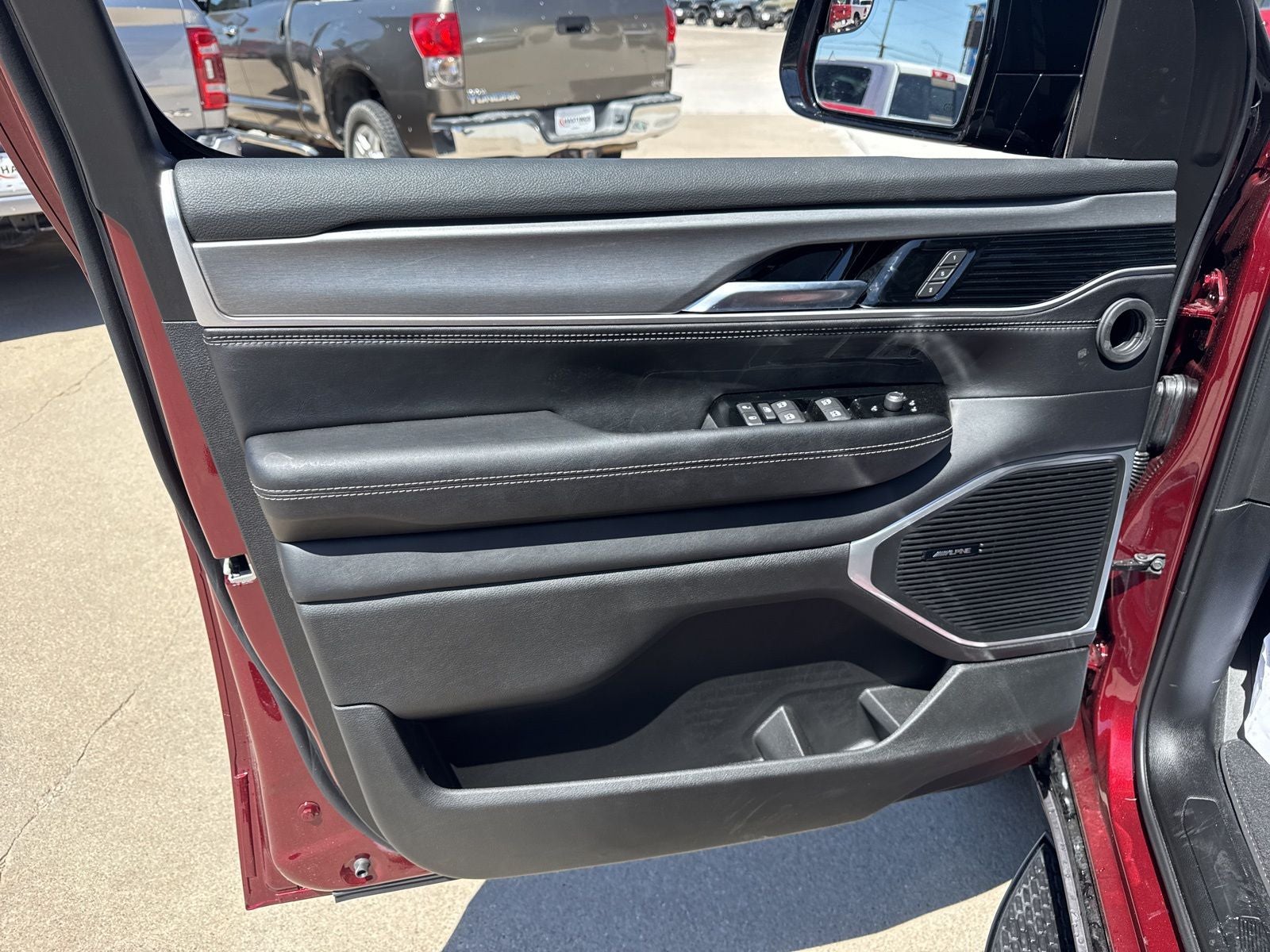 2026 Jeep Grand Wagoneer GRAND WAGONEER L LIMITED ALTITUDE 4X4